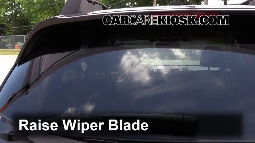 2015 Subaru Outback 3.6R Limited 3.6L 6 Cyl. Windshield Wiper Blade (Rear)
